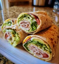 turkey avocado roll ups