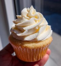 cool whip and cream cheese frosting