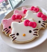 hello kitty valentines cookies