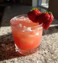 pink valentines cocktails