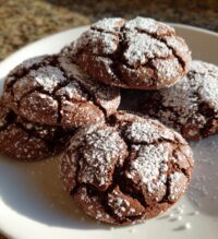 valentines crinkle cookies
